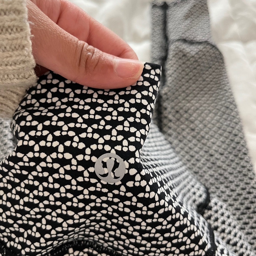 Lululemon tights